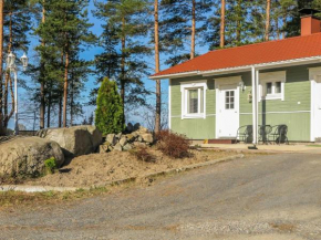Holiday Home Erä-korpisen mökit/marjaniemi in Reisjärvi